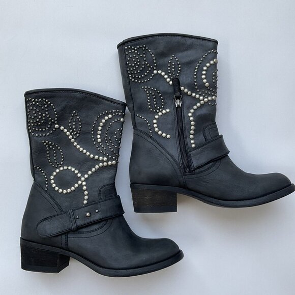 Guess Women’s Esperanza Western Studded Leather Boots In Black Size 5.5 - Picture 1 of 14